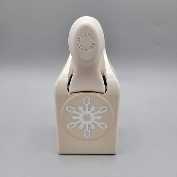 Martha Stewart Large Snowflake Paper Punch Christmas - Picture 1 of 6